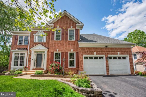 Attached, Exterior, Facade, Brick Facade, Brick Traditional
