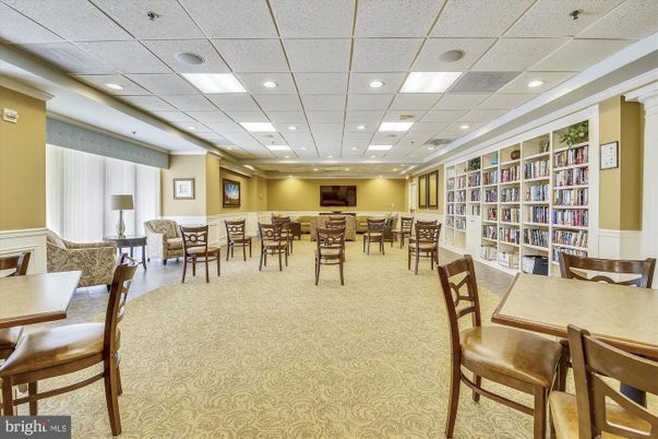 Dining room, Interior, Recessed Lighting
