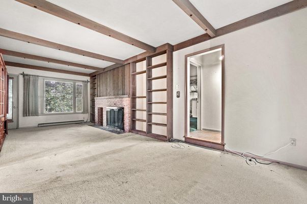 Empty room, Fireplace, Interior, Wooden Beams