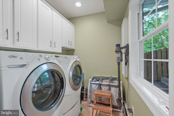 Interior, Recessed Lighting, Washer