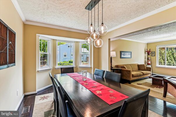 Dining room, Interior, Living room, Pendant Lights, Wood Texture Flooring