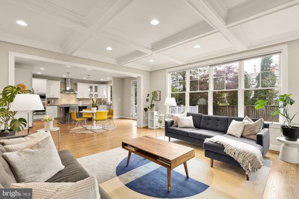 Dining room, Interior, Kitchen, Living room, Pendant Lights, Recessed Lighting, Stainless Steel Appliances, Wood Texture Flooring