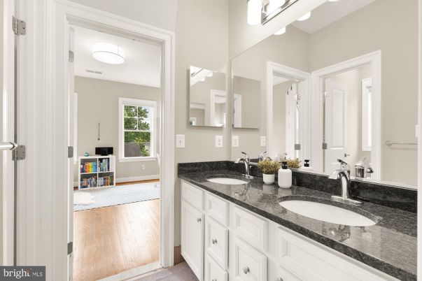 Bathroom, Dual Sink Vanities, Interior, Wood Texture Flooring