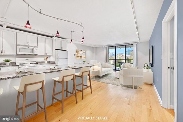 Interior, Kitchen, Living room, Pendant Lights, Wood Texture Flooring