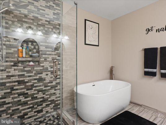Bathroom, Free Standing Baths, Glass Shower, Interior