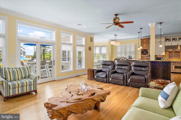 Interior, Kitchen, Living room, Pendant Lights, Recessed Lighting, Wood Texture Flooring