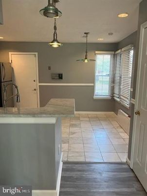 Interior, Pendant Lights, Recessed Lighting, Wood Texture Flooring