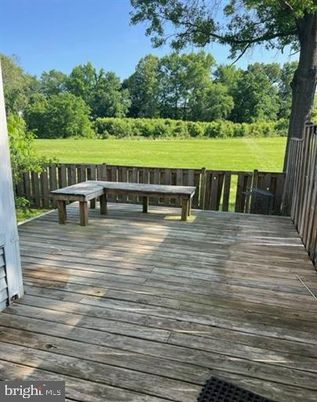 Backyard, Exterior, Lake