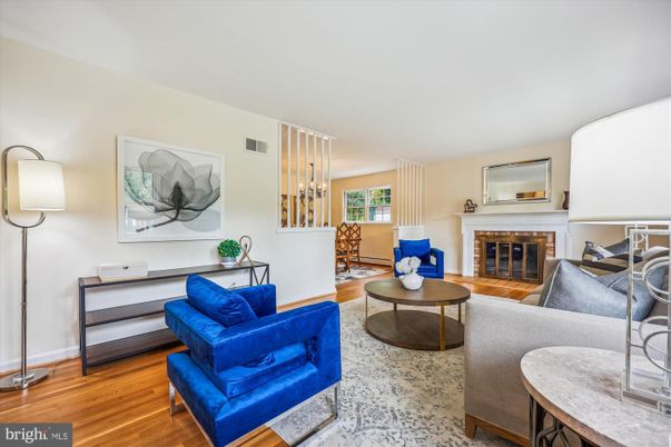 Fireplace, Interior, Living room, Pendant Lights, Wood Texture Flooring