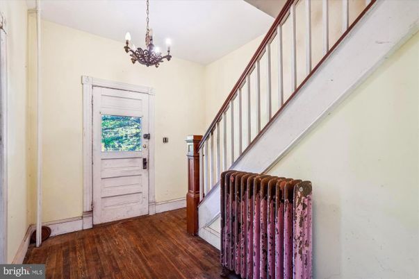 Chandelier, Interior, Wood Texture Flooring