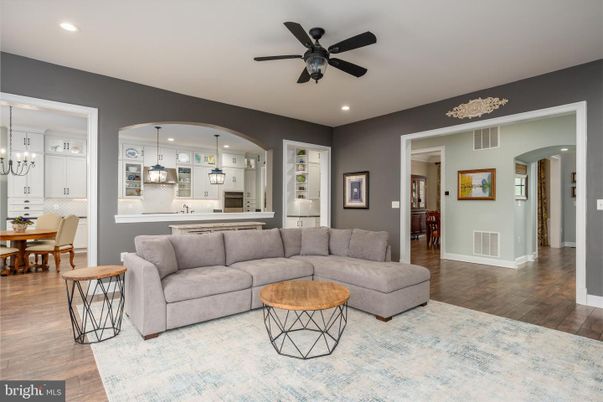 Dining room, Interior, Kitchen, Living room, Pendant Lights, Recessed Lighting, Stainless Steel Appliances, Wood Texture Flooring