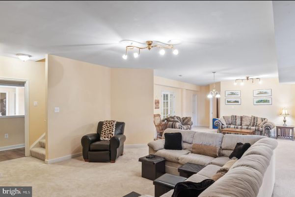 Interior, Living room, Pendant Lights