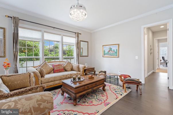Chandelier, Interior, Living room, Recessed Lighting, Wood Texture Flooring
