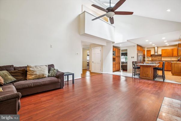 Dining room, Interior, Kitchen, Living room, Recessed Lighting, Wood Texture Flooring