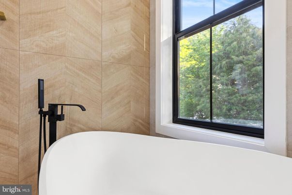 Bathroom, Free Standing Baths, Interior