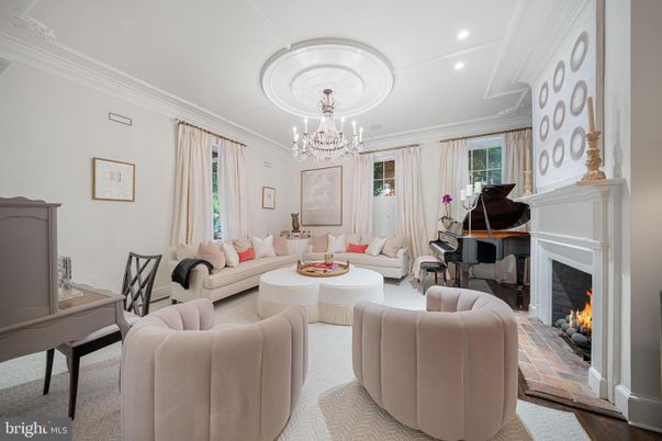 Chandelier, Fireplace, Interior, Living room, Piano, Recessed Lighting