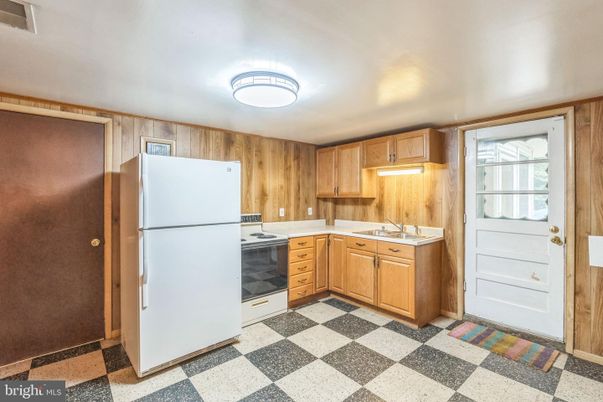 Interior, Kitchen, Wooden Walls