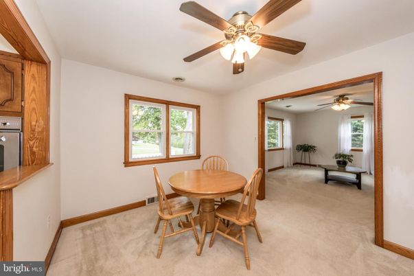 Dining room, Interior