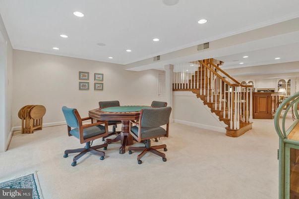 Game Room, Interior, Recessed Lighting