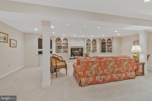 Fireplace, Interior, Living room, Recessed Lighting