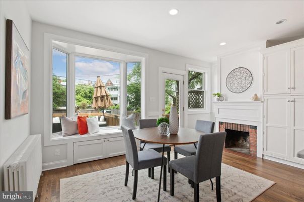 Dining room, Fireplace, Interior, Recessed Lighting, Wood Texture Flooring