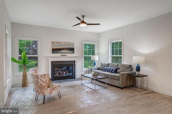 Fireplace, Interior, Living room