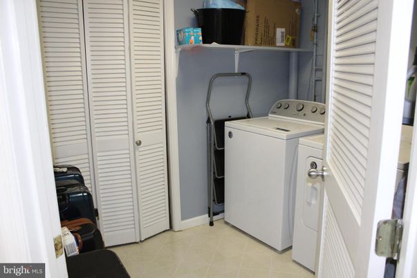 Interior, Utility Closets, Washer