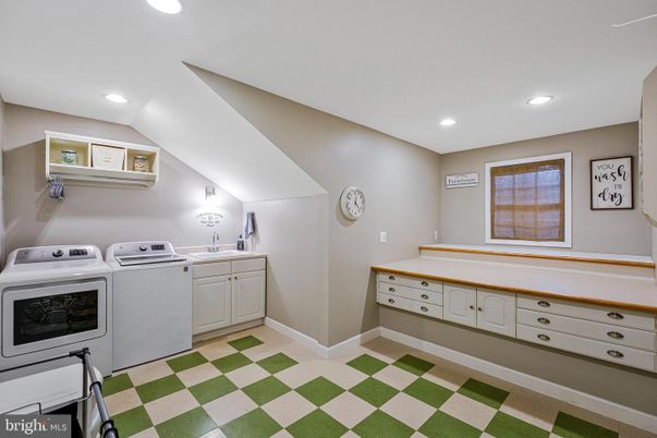 Interior, Recessed Lighting, Washer