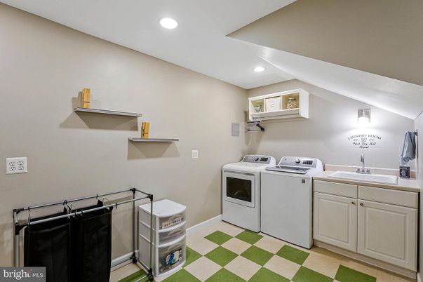 Interior, Recessed Lighting, Washer