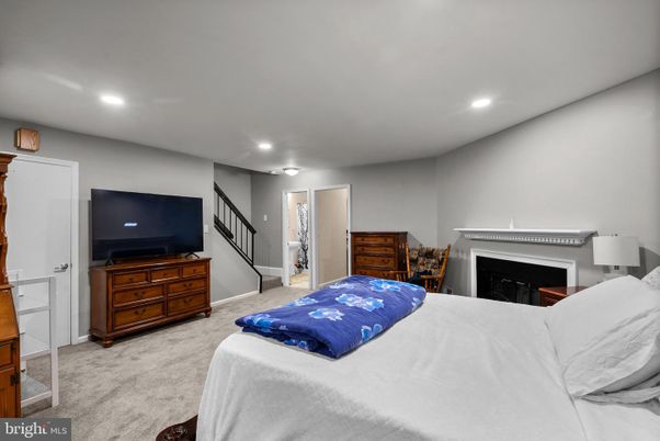Bedroom, Fireplace, Interior, Recessed Lighting