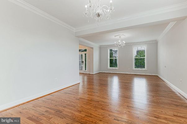 Chandelier, Empty room, Interior, Wood Texture Flooring