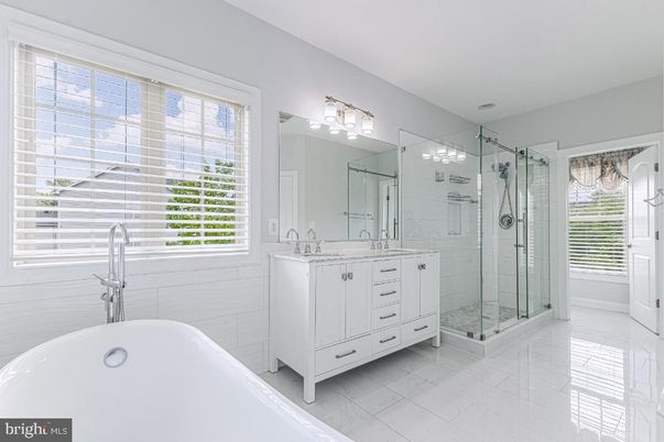 Bathroom, Dual Sink Vanities, Free Standing Baths, Glass Shower, Interior