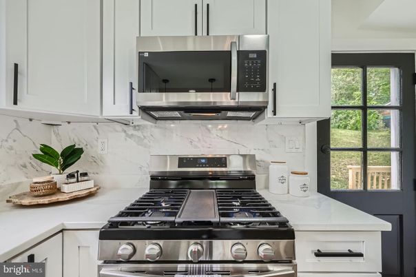 Interior, Kitchen, Marble Walls, Stainless Steel Appliances