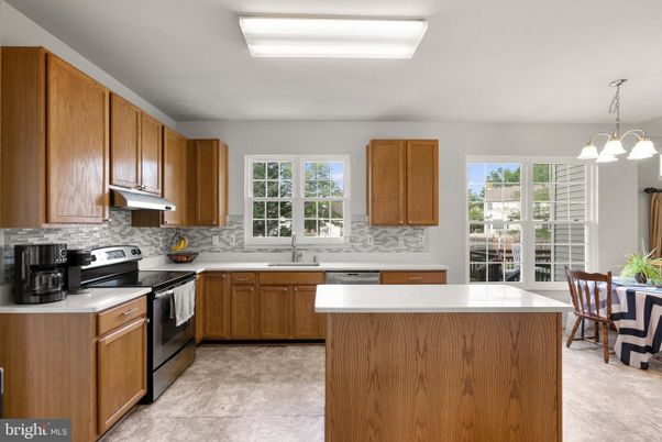 Interior, Kitchen, Pendant Lights, Stainless Steel Appliances