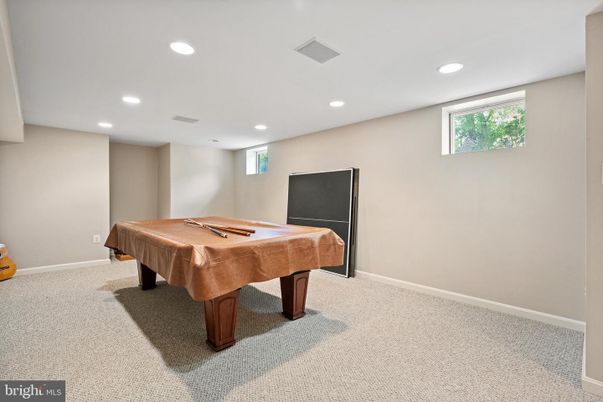 Billiard Table, Game Room, Interior, Recessed Lighting
