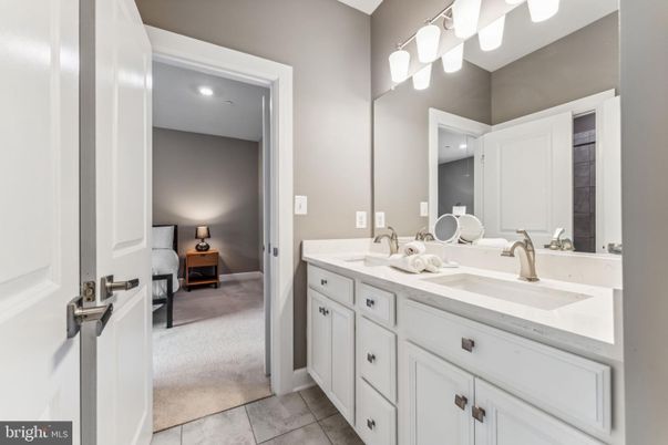 Bathroom, Bedroom, Dual Sink Vanities, Interior, Recessed Lighting