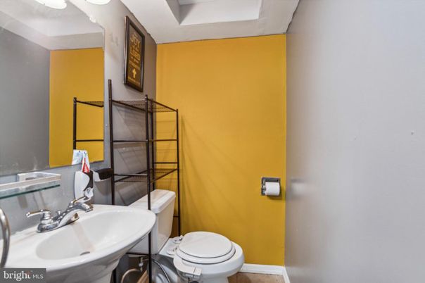 Bathroom, Interior