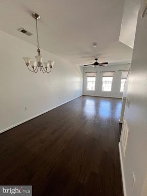 Chandelier, Empty room, Interior, Wood Texture Flooring
