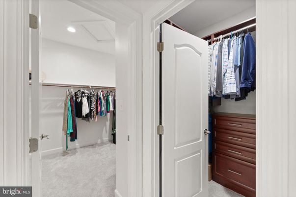 Interior, Recessed Lighting, Walk-in Closets