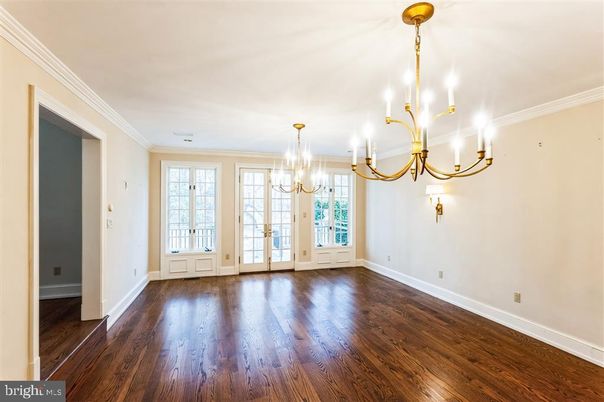 Chandelier, Empty room, Interior, Wood Texture Flooring