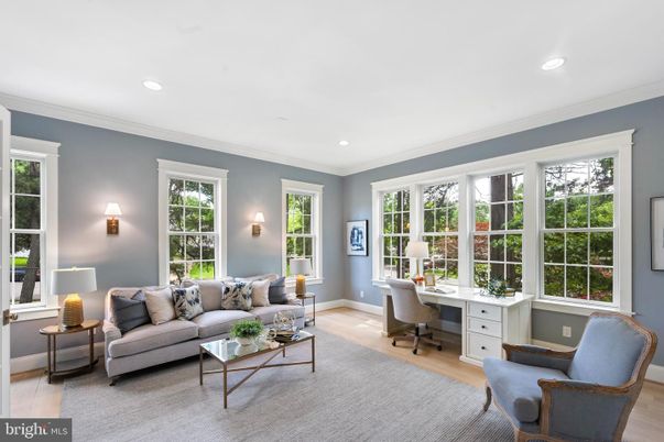 Home Office, Interior, Living room, Recessed Lighting, Wood Texture Flooring