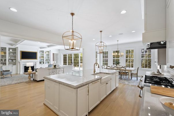 Chandelier, Dining room, Interior, Kitchen, Living room, Pendant Lights, Recessed Lighting, Wood Texture Flooring