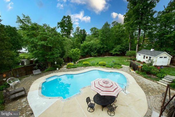 Detached Garage, Exterior, Pool