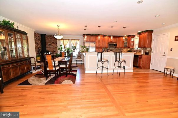 Dining room, Interior, Kitchen, Pendant Lights, Recessed Lighting, Stone Walls, Wood Texture Flooring