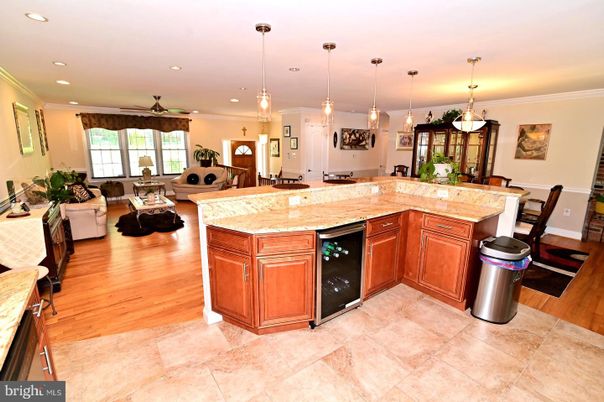 Interior, Kitchen, Living room, Pendant Lights, Recessed Lighting, Wood Texture Flooring