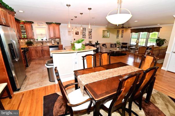 Dining room, Interior, Kitchen, Living room, Pendant Lights, Recessed Lighting, Wood Texture Flooring