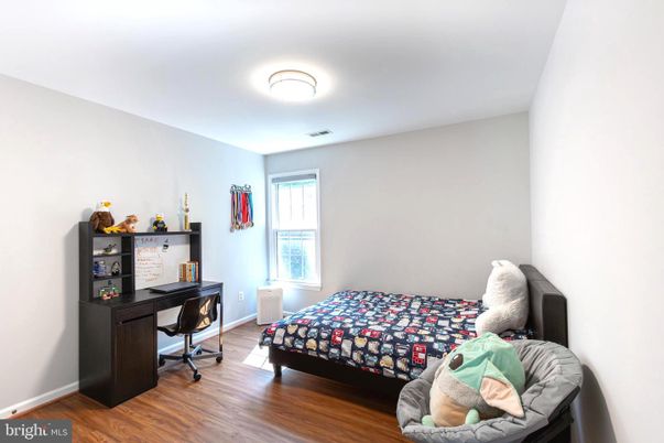 Bedroom, Home Office, Interior, Wood Texture Flooring
