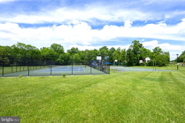 Exterior, Tennis Courts