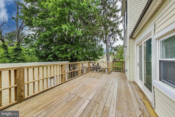 Exterior, Wood Texture Flooring