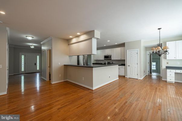 Chandelier, Interior, Kitchen, Recessed Lighting, Stainless Steel Appliances, Wood Texture Flooring